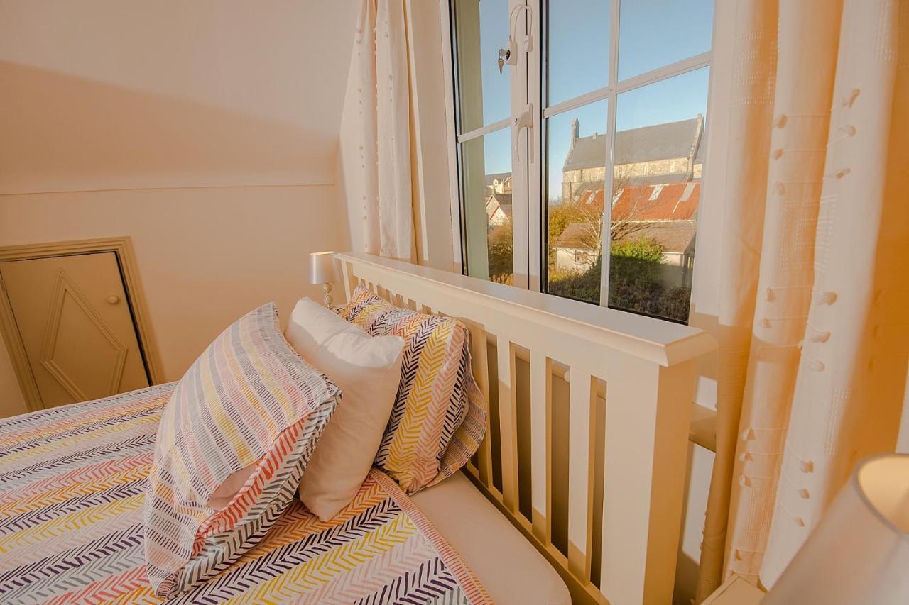 Bradog House - Beautiful 4 Bedroom House In Central 번드런 외부 사진